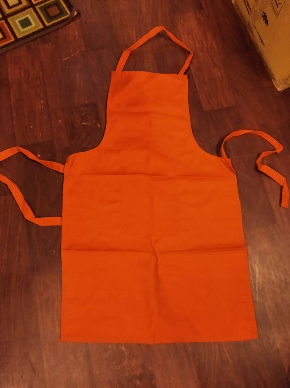 Apron Manufacturers in Delhi, Apron Suppliers