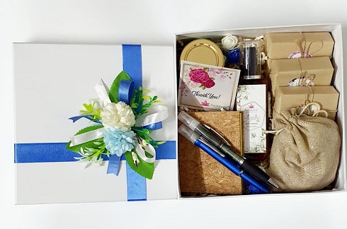 Gift Packaging Box In Delhi (New Delhi) - Prices, Manufacturers & Suppliers